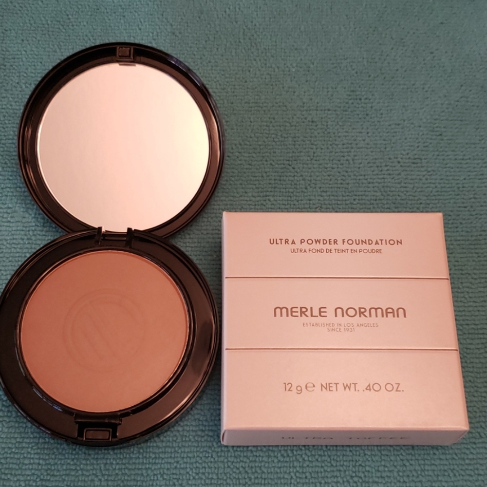 Merle Norman Ultra Powder Foundation- Ultra Toffee